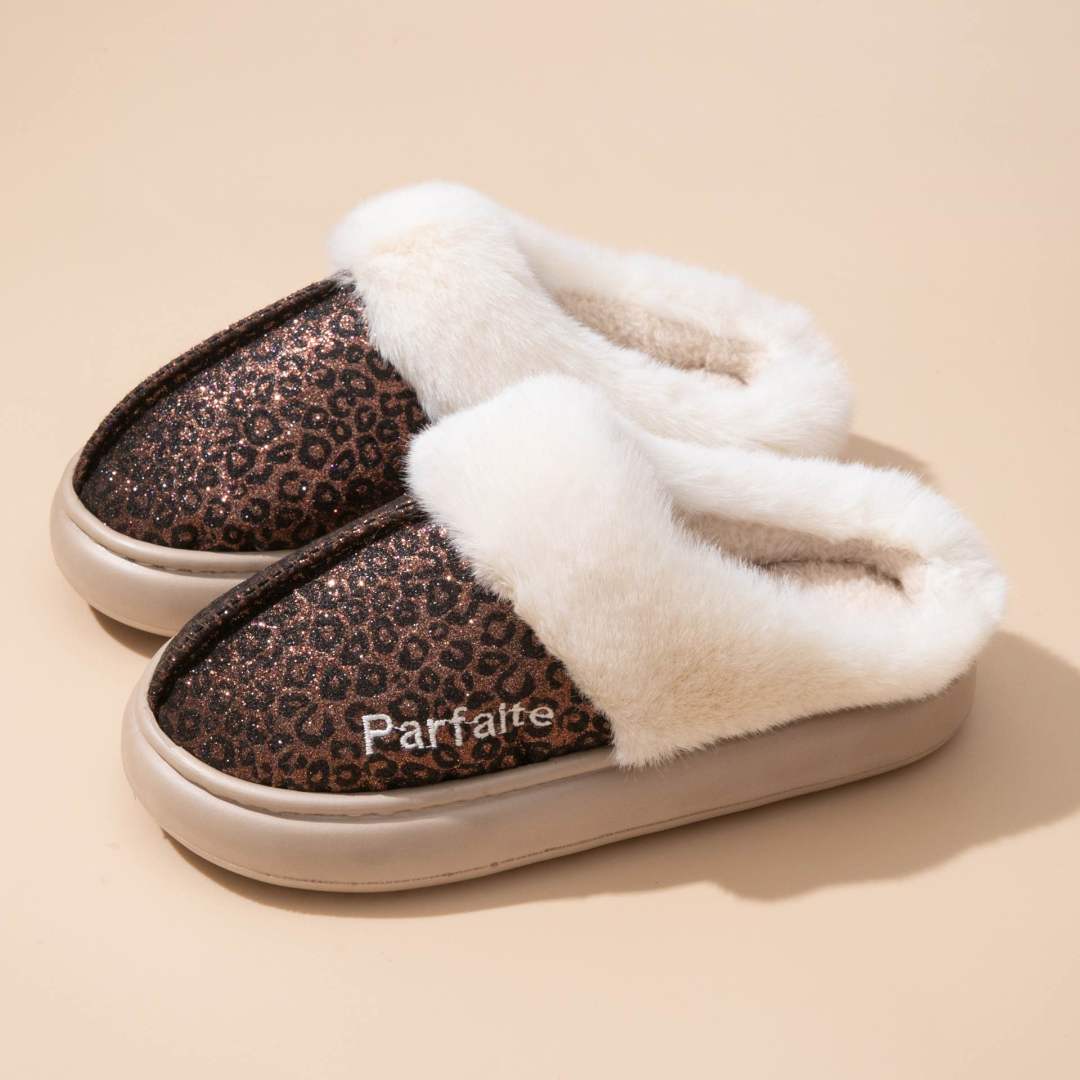 Chaussons paillettes léopard