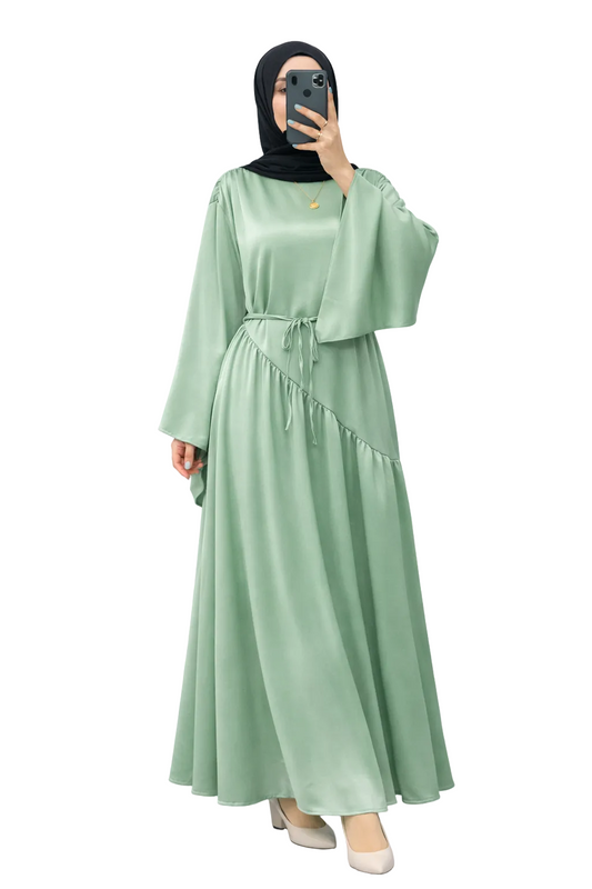 Abaya fluide asymétrique