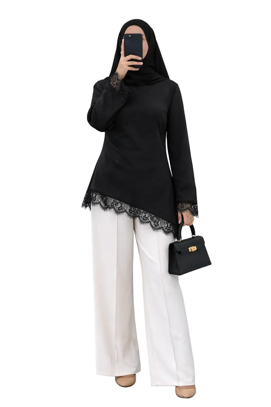 Top dentelle asymétrique